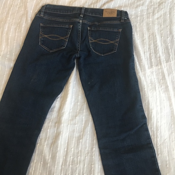 Abercrombie & Fitch Erin Dark Stretch Jeans - 0R - Picture 2 of 5